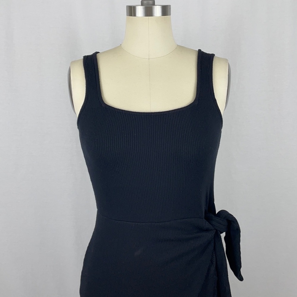 & Other Stories Black Sleeveless Dress